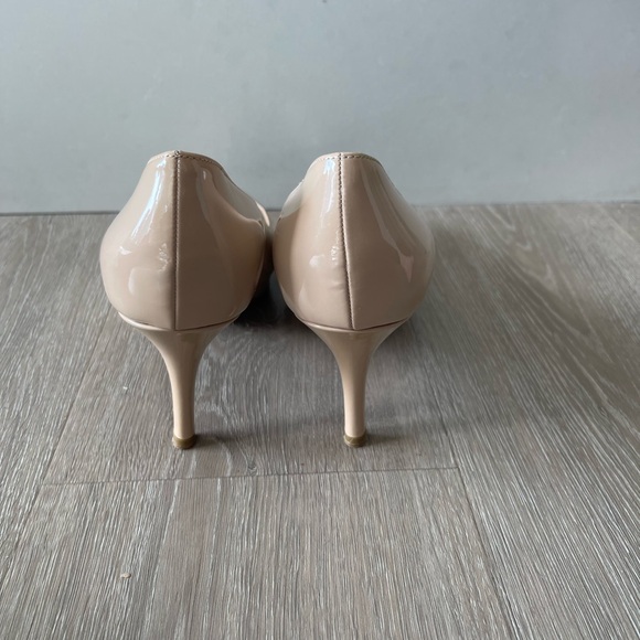 Prada Nude Pointed Toe Heels Size 38.5 - Picture 7 of 9